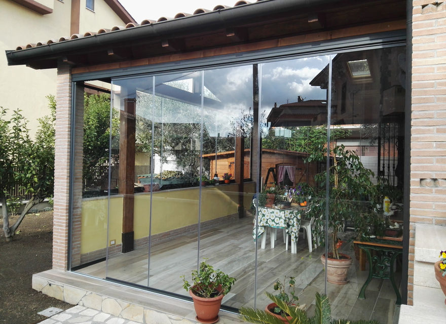Veranda con vetrate panoramiche