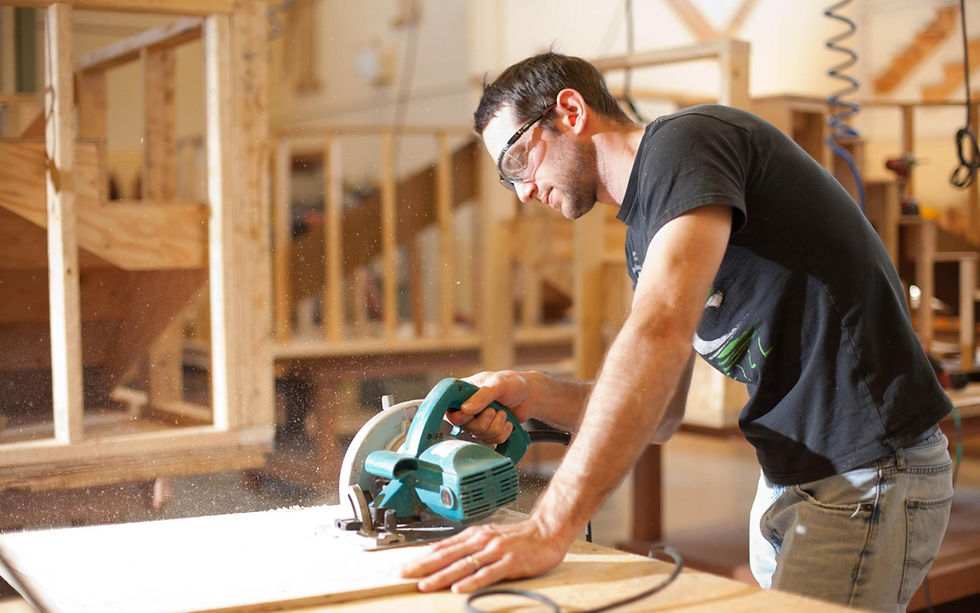 Contractor Client Working