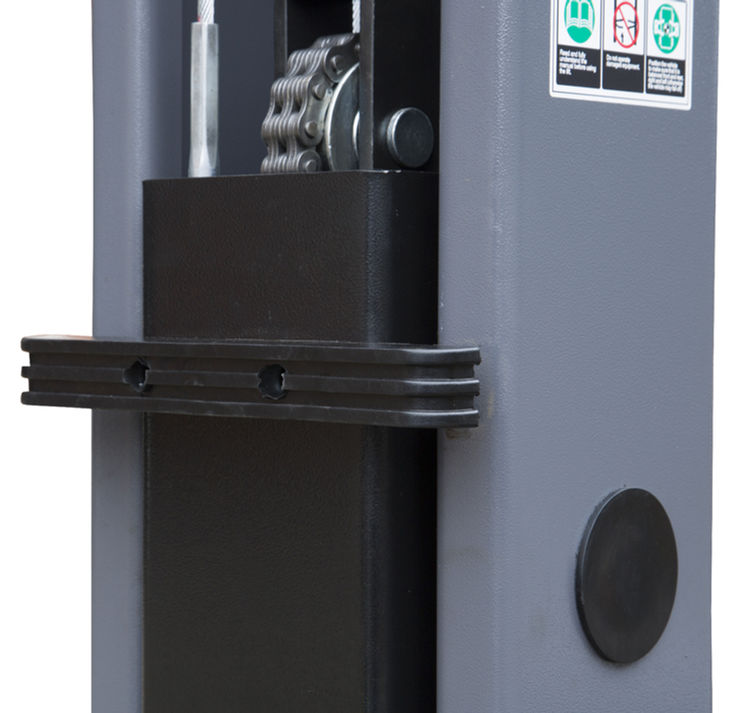 Двухстоечный электрогидравлический подъемник с верхней синхронизацией KRAFTWELL CORSO 2B/220