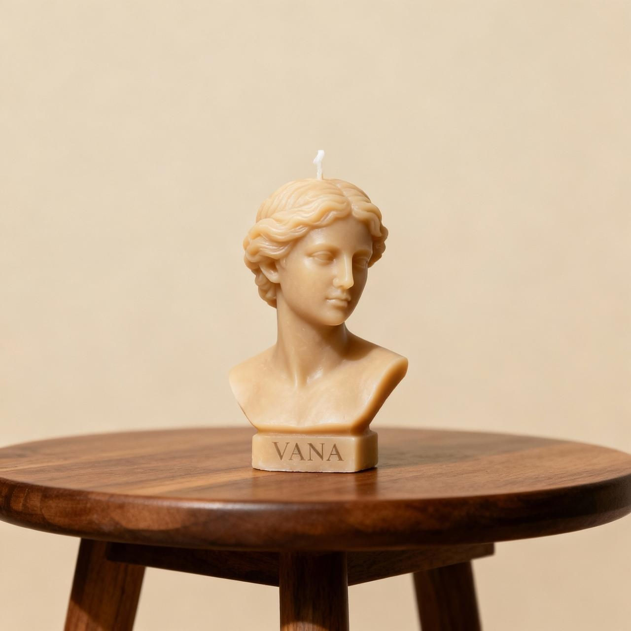 CLASSIC ROMAN BUST CANDLE