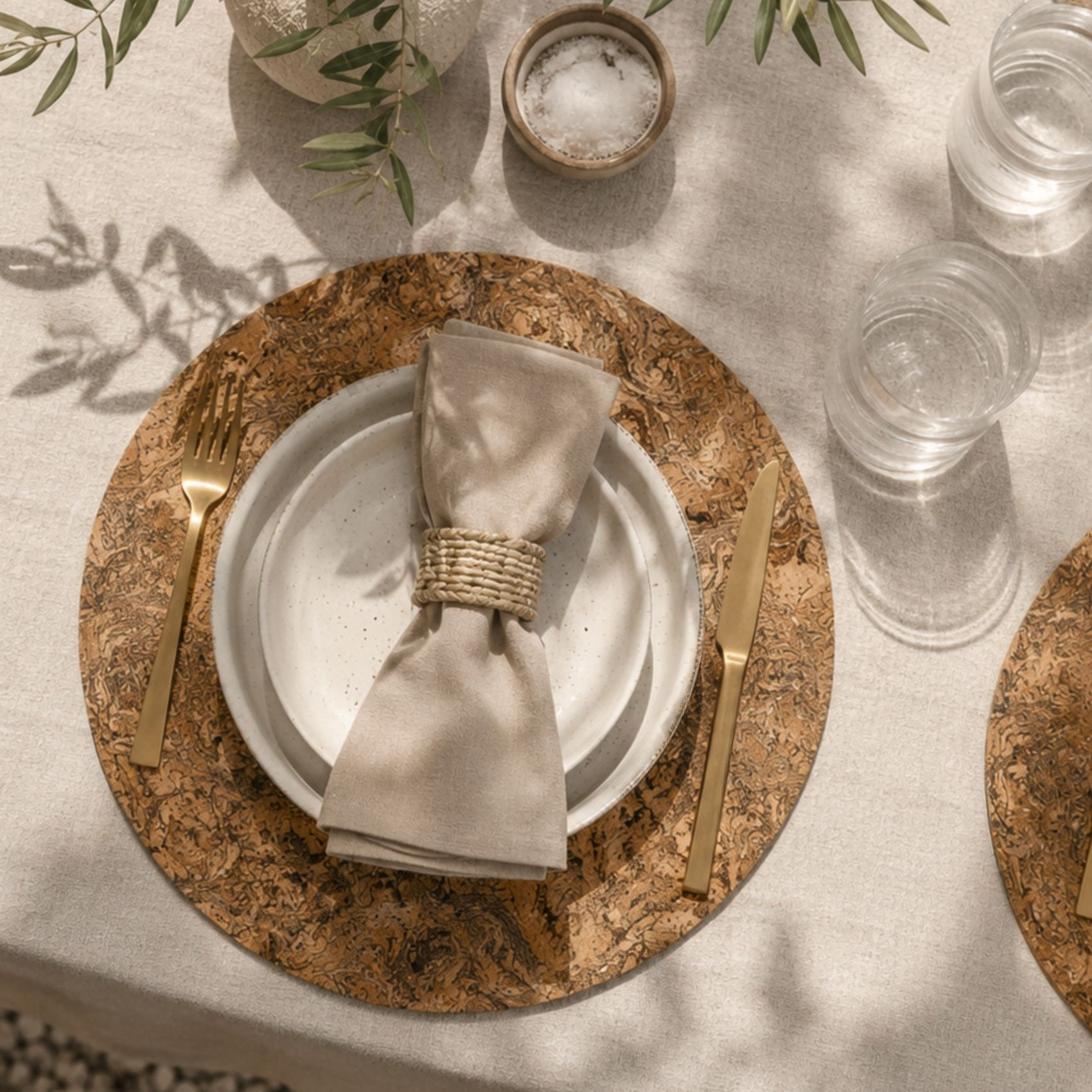 cork round placemat