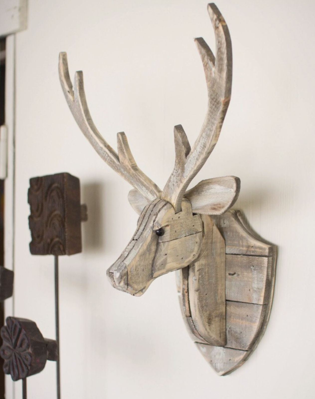 mango wood deer wall decor