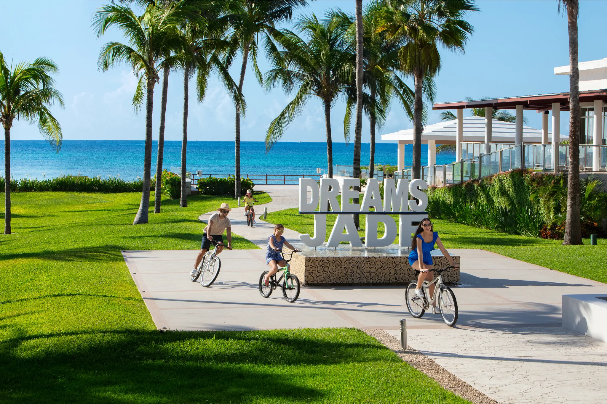 DRJRC-EXT-Family-Bicycles-2A-CB.webp