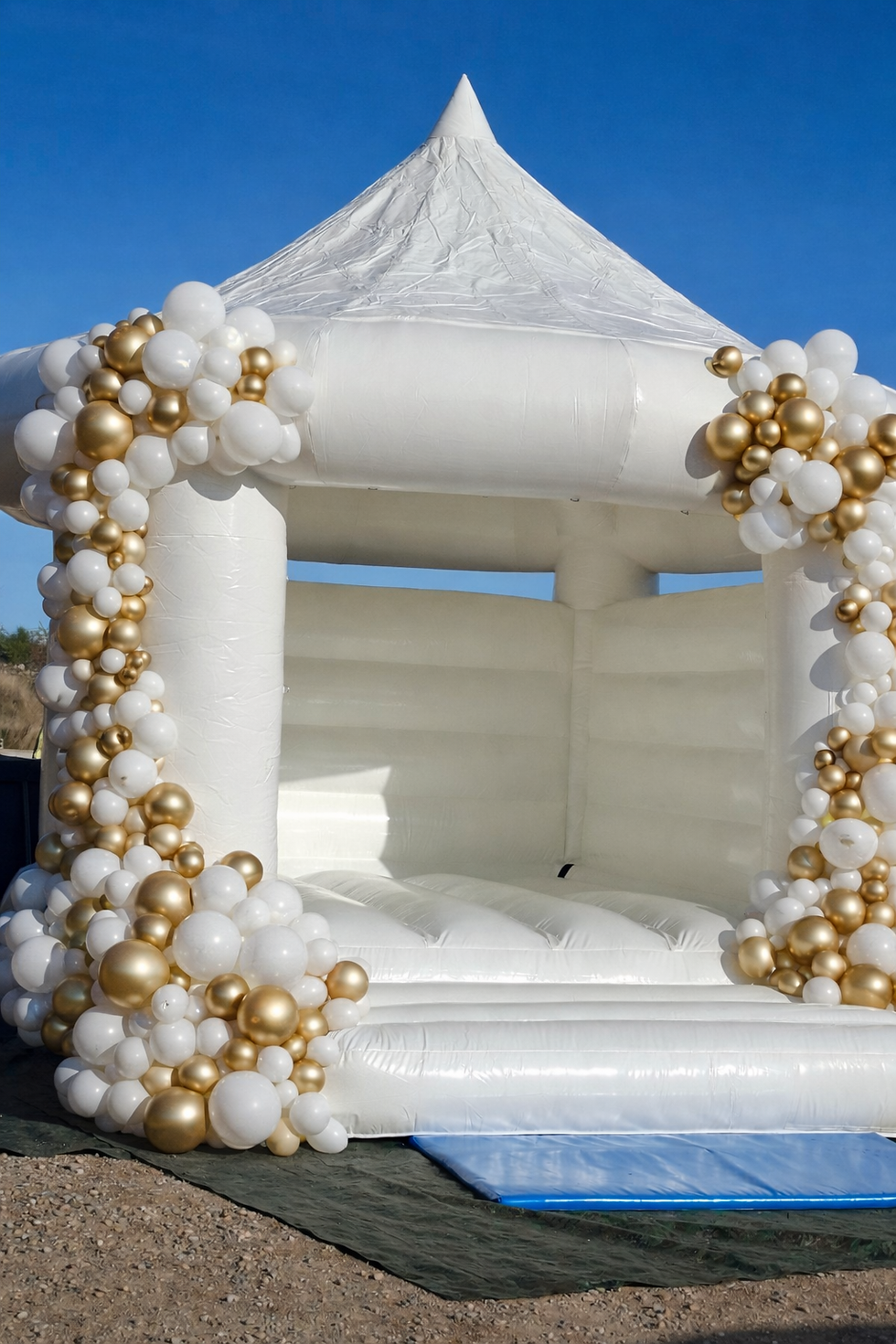 Miniature : Structure gonflable CAROUSSEL SPECIAL MARIAGE-BAPTEME-BABY SHOWER