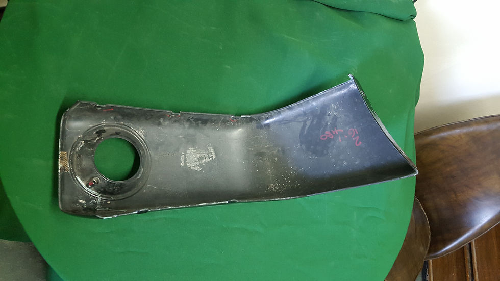 Thumbnail: Land Rover Discovery II 03-04 bumper cover