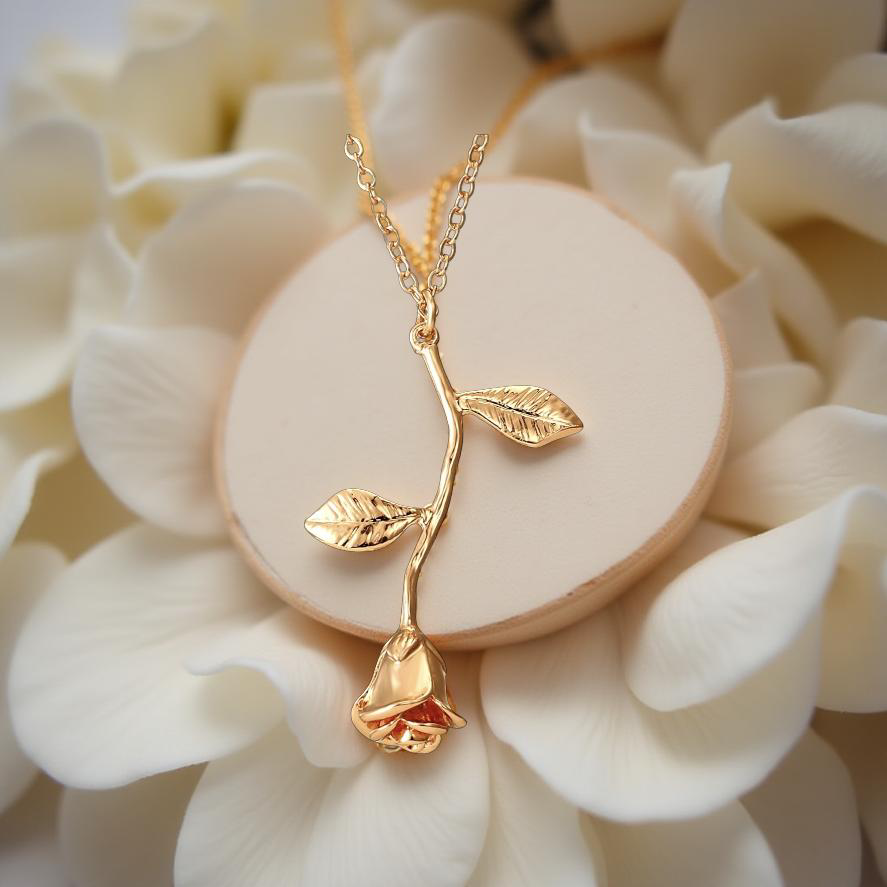 Rose Flower Necklace 
