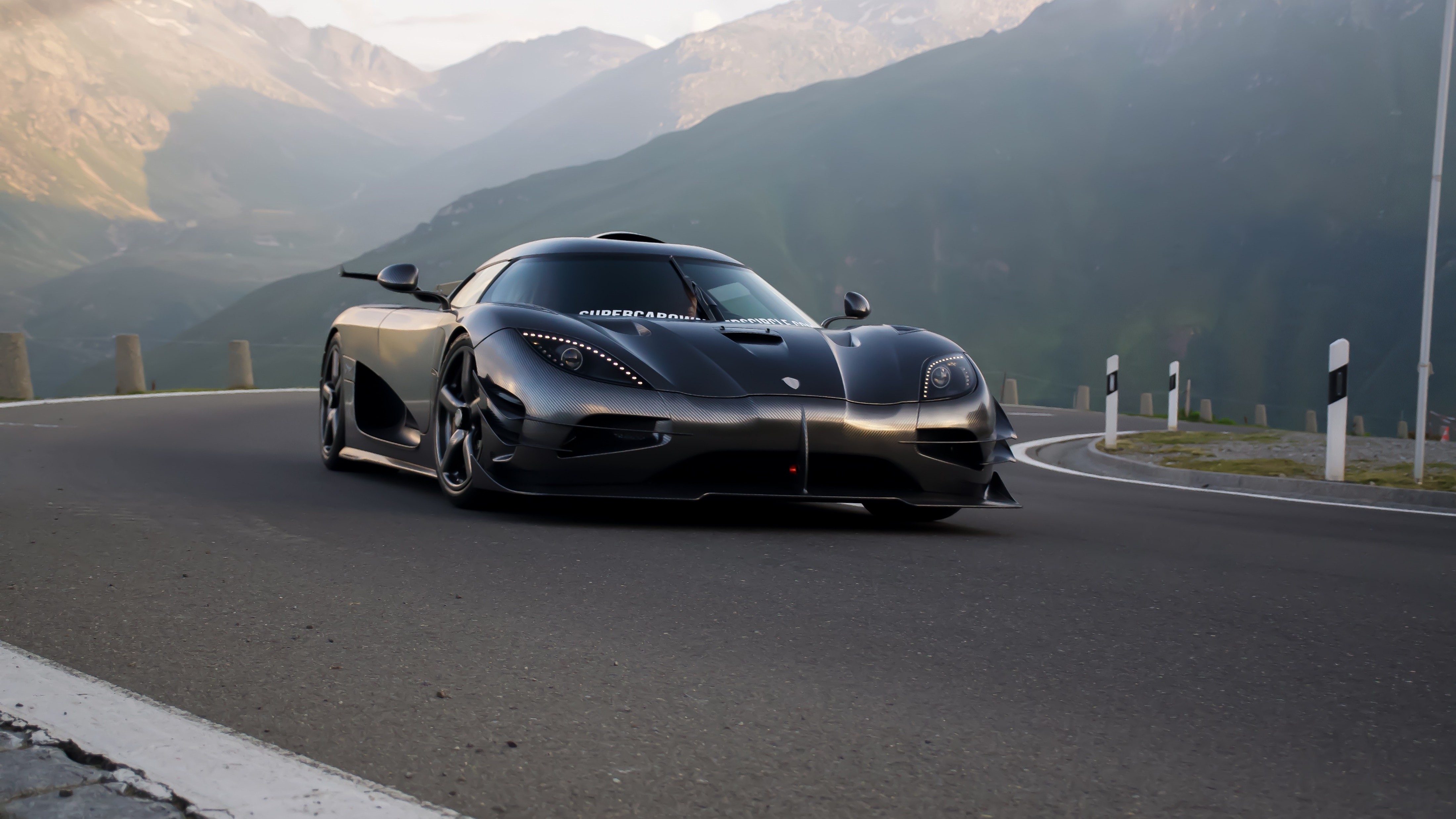 Reconfigurable Material Handling System