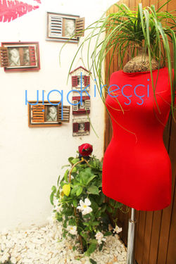 Jardin De Nini Nida Kireççi