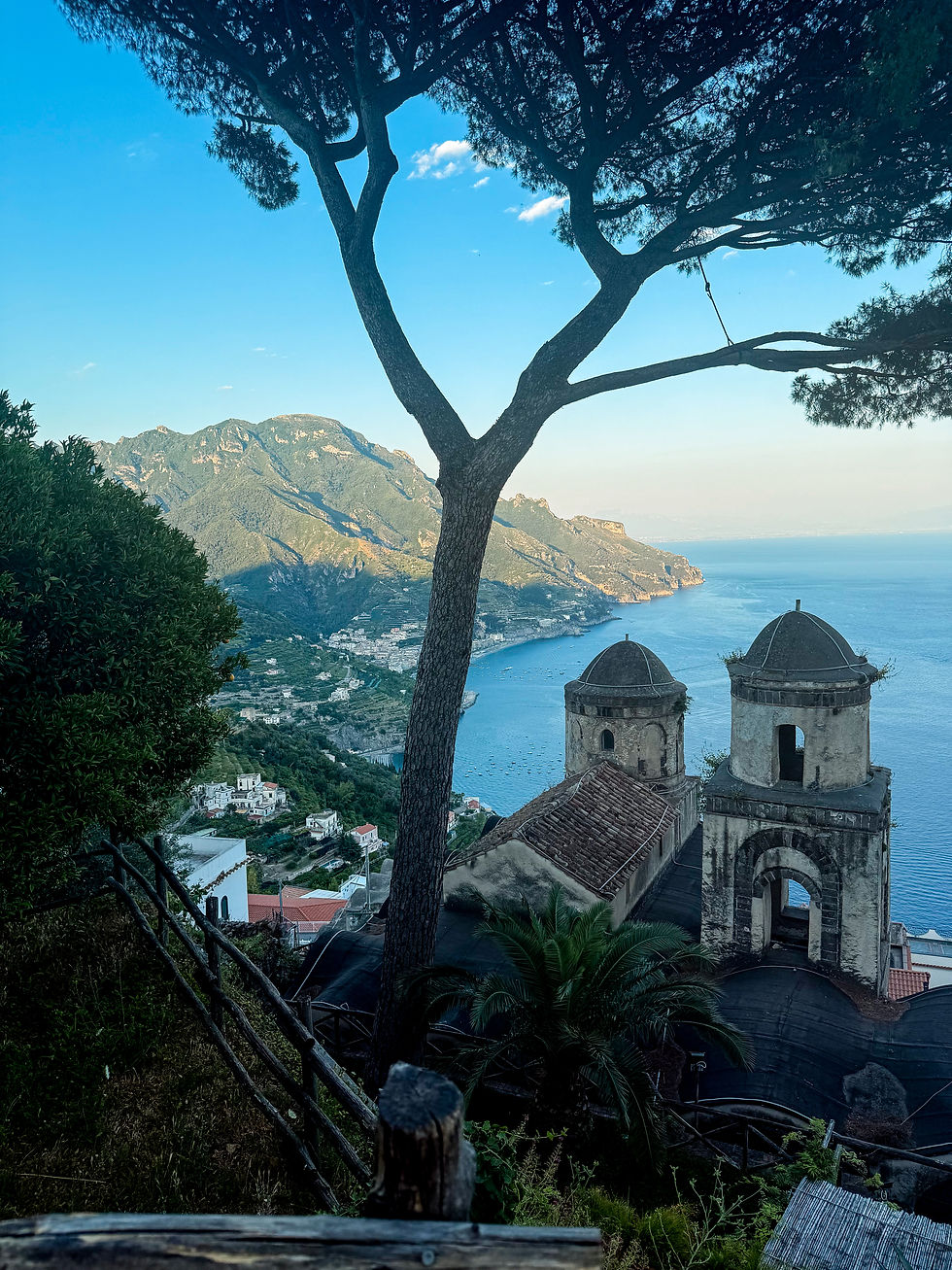 ravello italy cliffside view