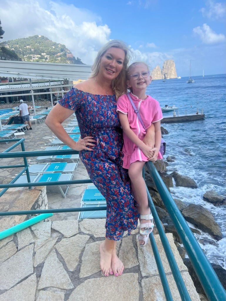 beach club in capri with a pool for kids 