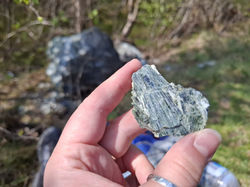 b74740d1-352f-49ab-8a99-8d2915287235