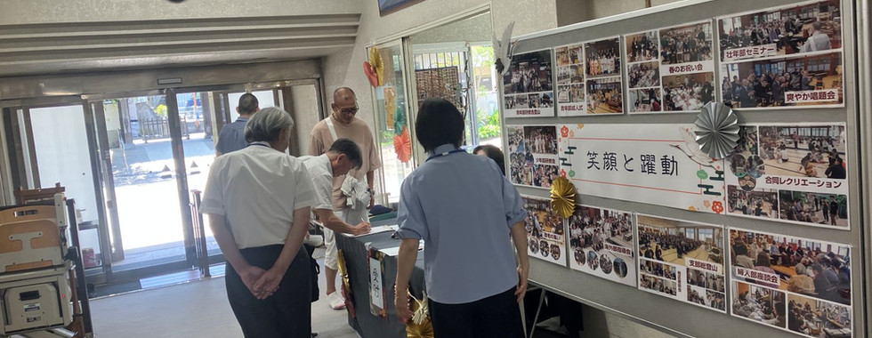清涼寺法話会受付の様子