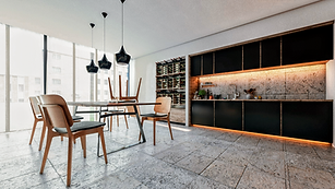 35628266_10213777532086209_5845912117235