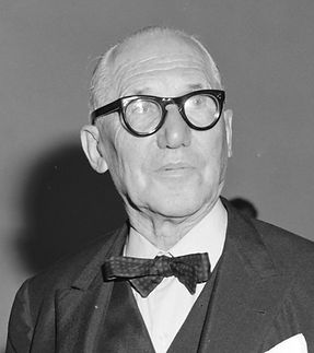 Le_Corbusier_(1964).jpg