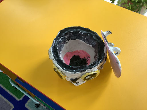 One clay pot was particularly impressive so we thought you would all to see Lola's in more detail.