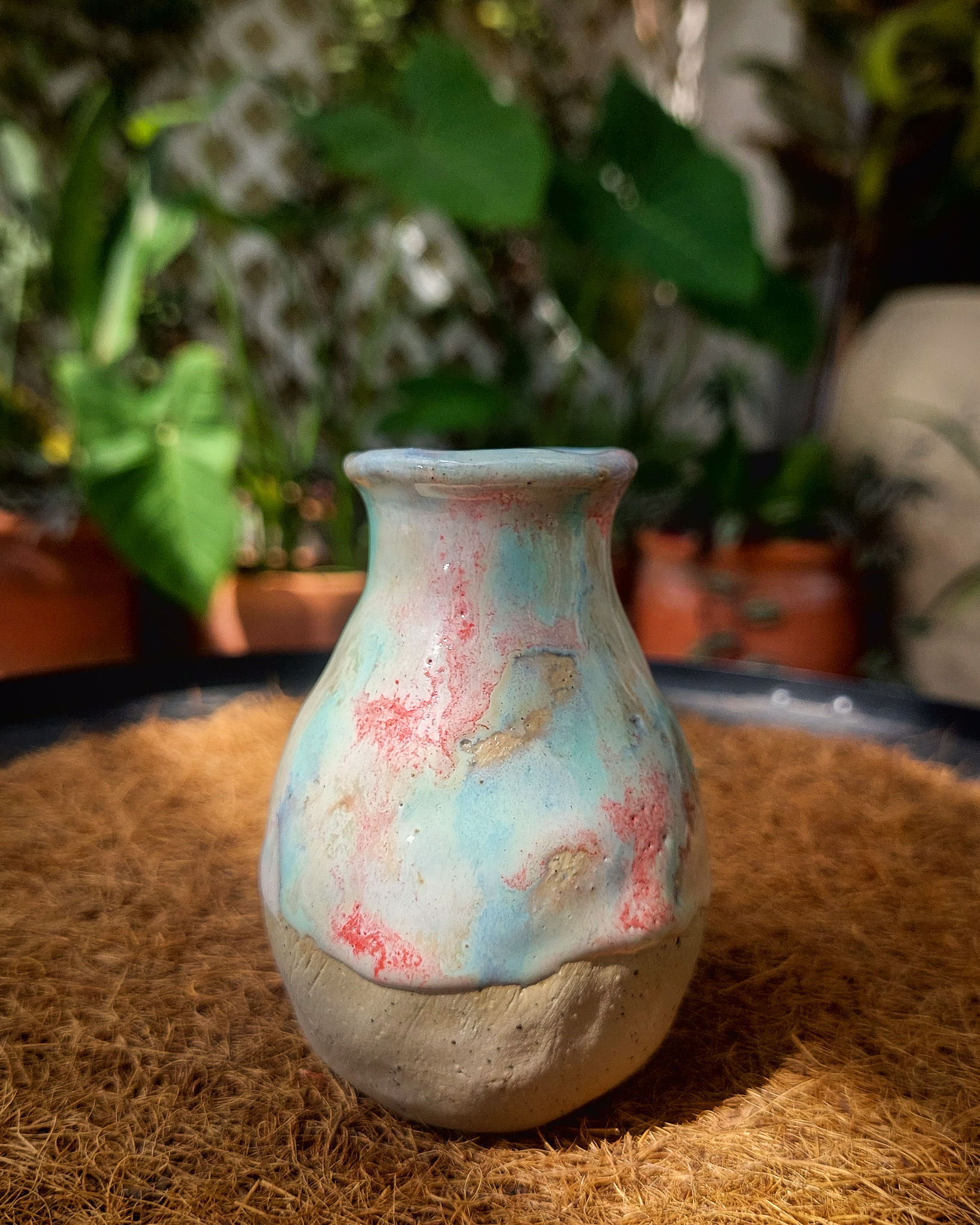 Florero ceramica Rosa y Verde S Ultramarr Matera Lima: modelado a mano irrepetible