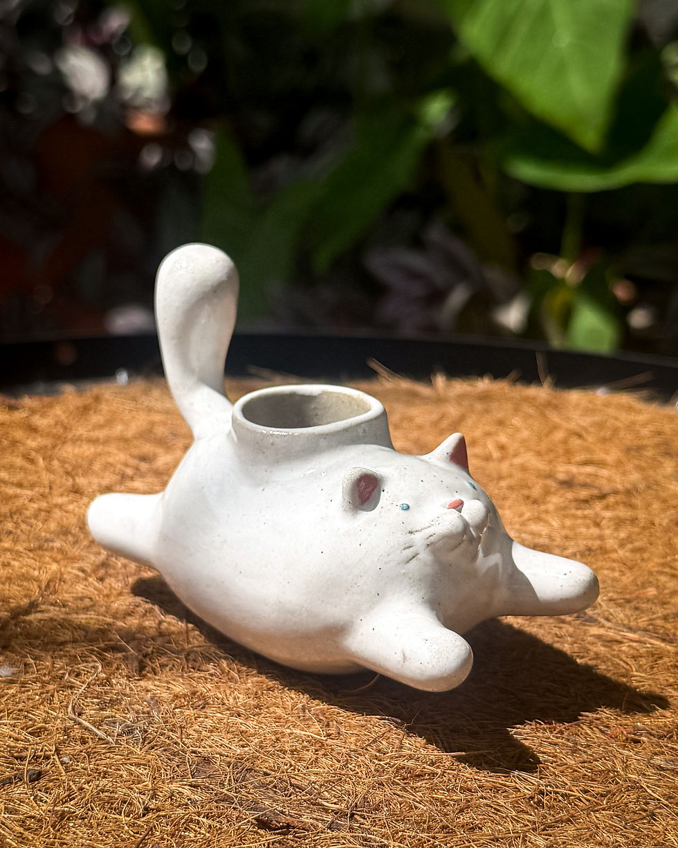 Porta vela gato blanco de cerámica, pintado a mano - Agua Complemento Fuego