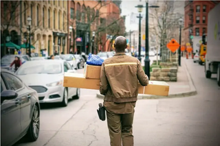 Our Best Shoes for Delivery Drivers 