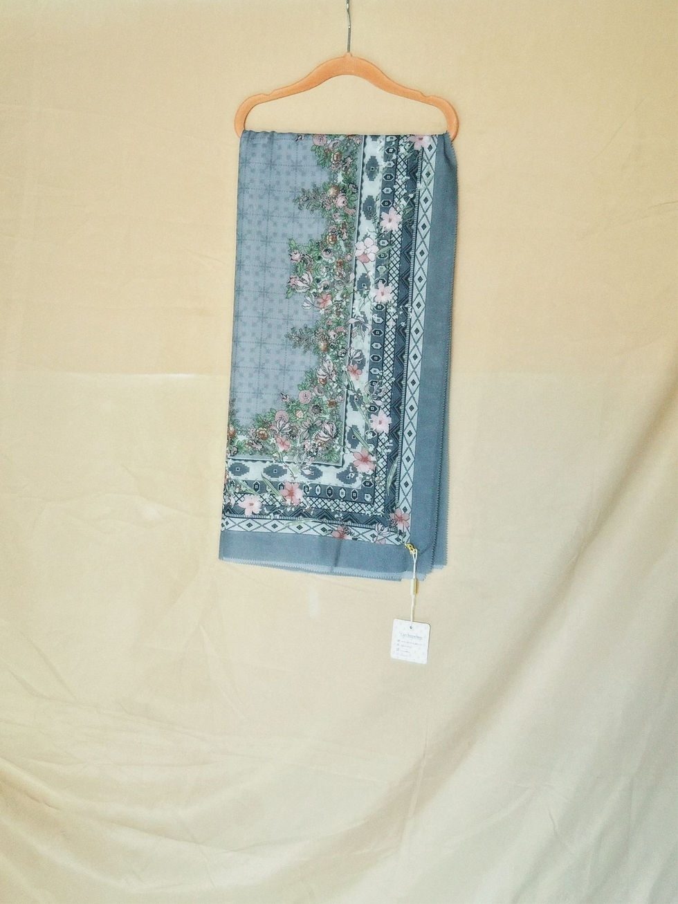 Thumbnail: Chiffon Voile Bawal - Vanda