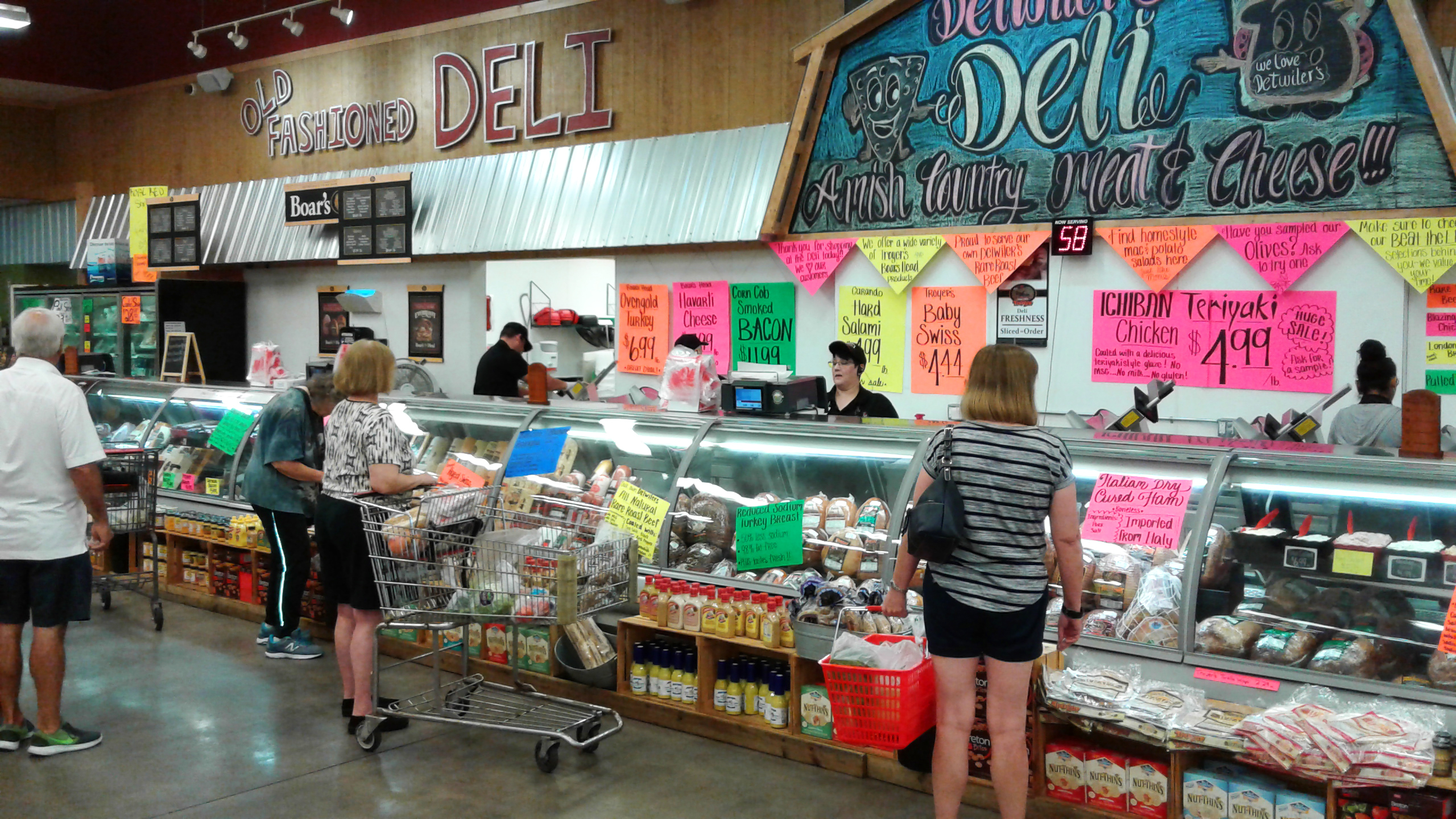 deli-sarasota-detwiler-s-farm-market