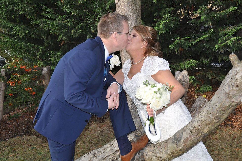 Julie and Mark (179).JPG