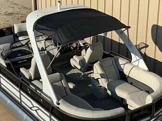 Deluxe Power Arch with Bimini and RGB Li