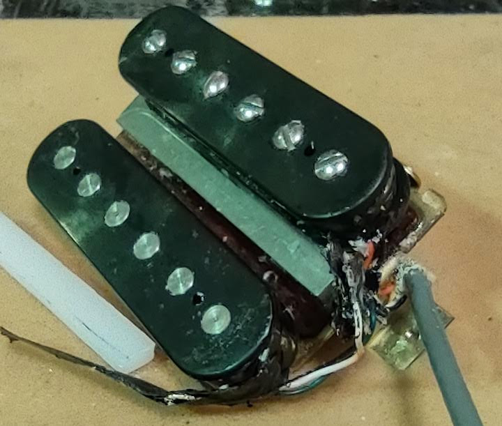 Paul Reed Smith PRS 58/15 inside, torn down