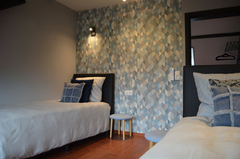 Tweepersoonskamer met privébadkamer en airconditioning in Gîte Le Chasselet