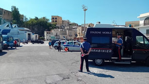 EOLIE, FIRMATO IL DECRETO PER IL DIVIETO DI SBARCO