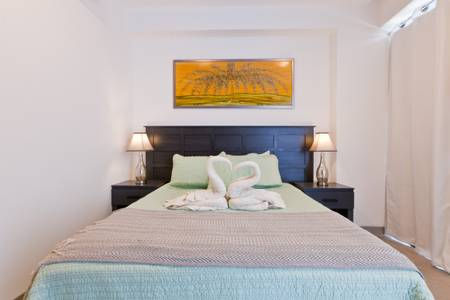 tropical, beachside, coastal, vibrant, bright, spacious, comfy, paradise, vacation, travel