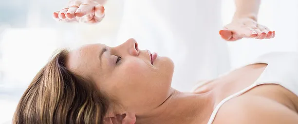 Abdominal Detox Massage Treatment in London image