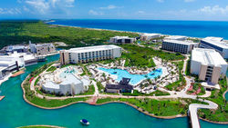 Palladium-Costa-Mujeres