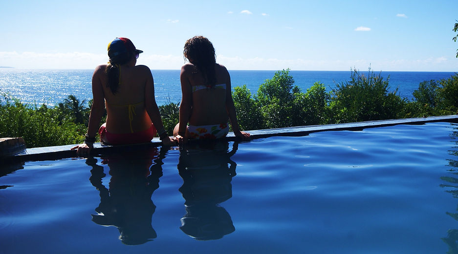 infinity pool.JPG