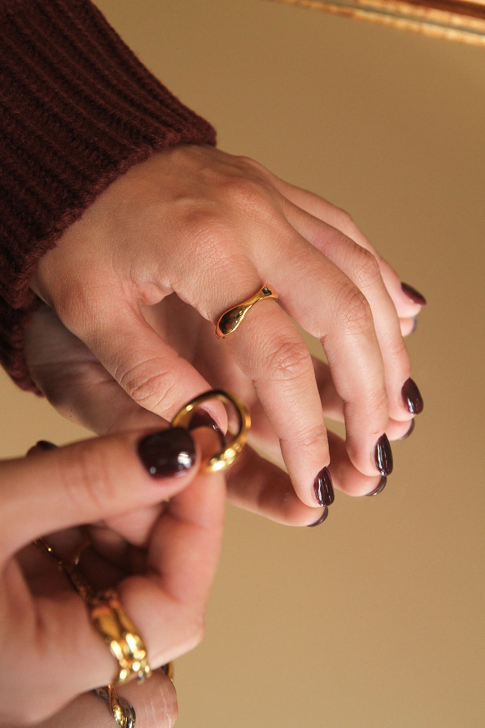 Thumbnail: Lara Ring