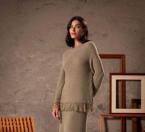 Blusa decote redondo com franjas e Saia alongada, feminino, Verde Militar Sinless Tricot