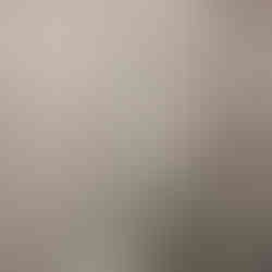 Douche adaptée avec barres d'appui