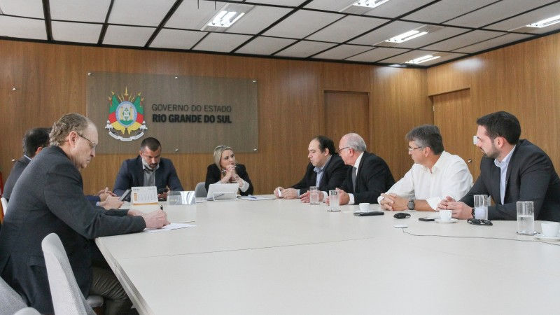 Governo dá sequência às negociações para nova tabela de remuneração do IPE Saúde