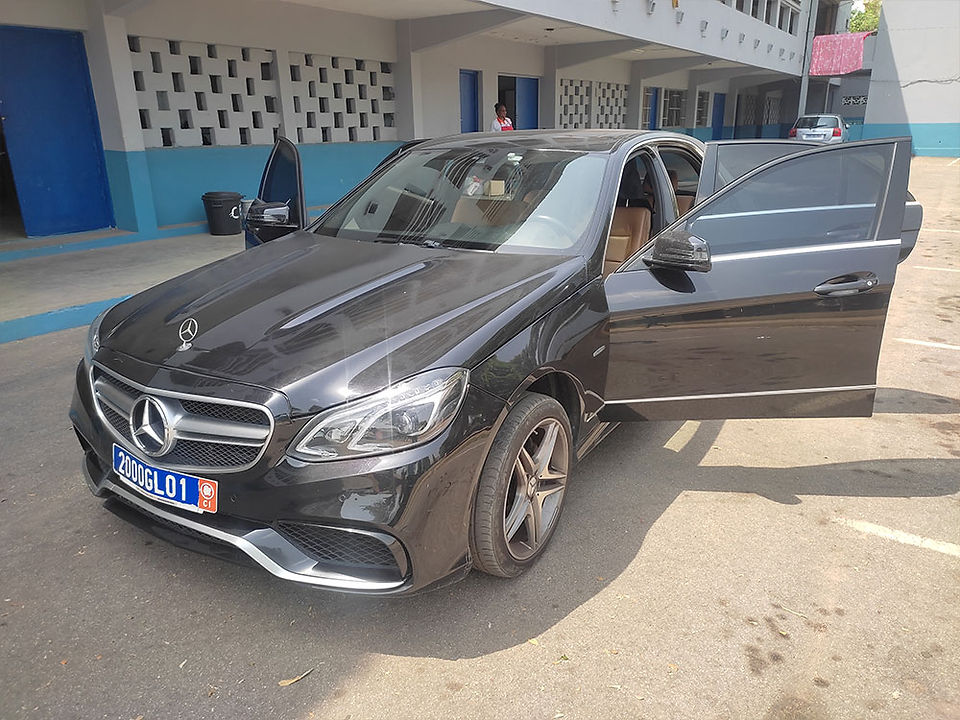mercedes-e350-à-vendre-ava-ci-20220227-img3