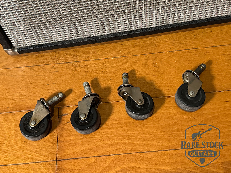 サムネイル： Fender Dual Showman cabinet 2×15 JBL D-140