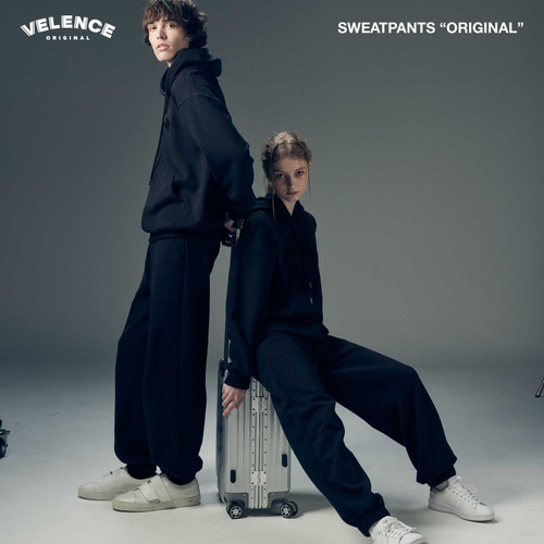 VELENCE 'ORIGINAL' Collection Black Hoodie | Webuybangkok
