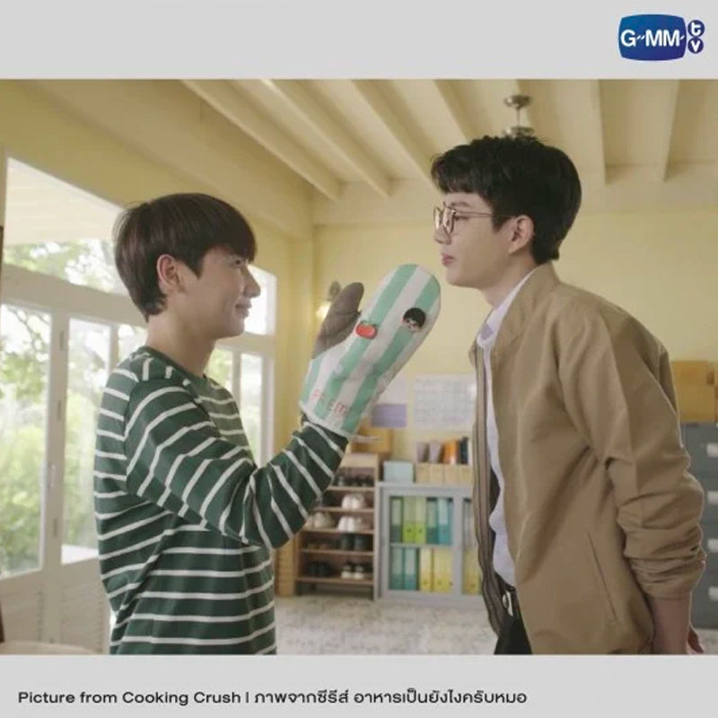 サムネイル： Cooking Crush Series - Oven Glove GMMTV