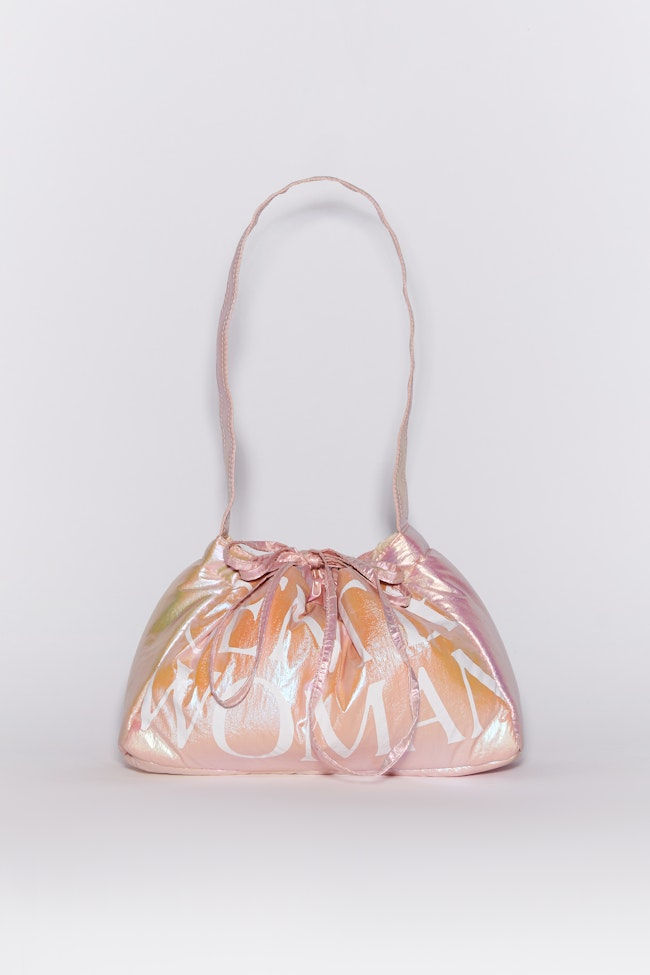 GENTLEWOMAN DUMPLING BAG メタリック 大人気 大人可愛い GENTLEWOMAN Dumpling Bag - Metallic Edition | Webuybangkok