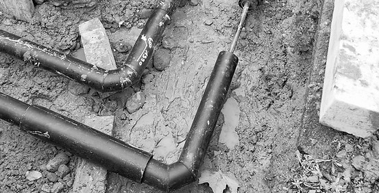 Fernwärmeleitung netzdienstleistung.jpg