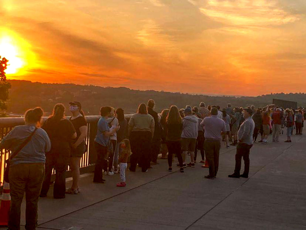 Solar Eclipse @ the Walkway