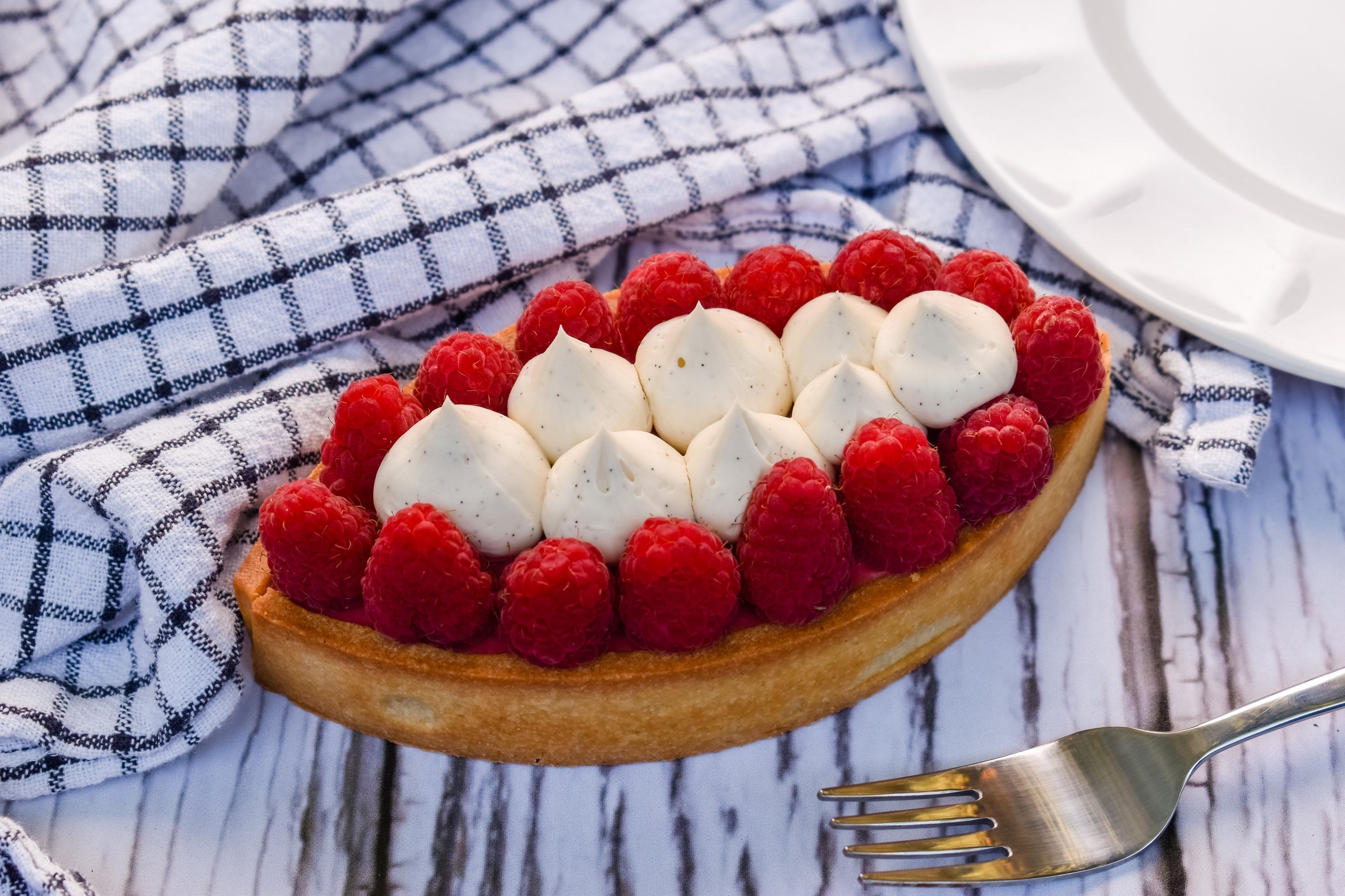 קינוח שקדים ופטל