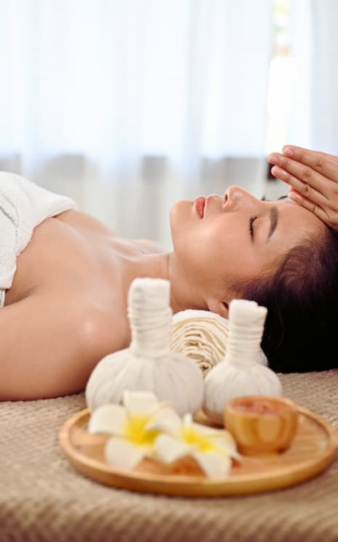 Thai-Massage-for-Stress-and-Posture.jpg