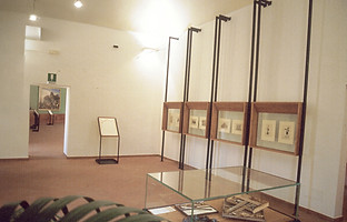 Allestimento della Pinacoteca di Vasto all'interno dello storico Palazzo d'Avalos, Anordnung der Pinacoteca di Vasto im historischen Palazzo d'Avalos, Arrangement of the Pinacoteca di Vasto inside the historic Palazzo d'Avalos