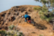 Wilier_Urta slr רוכב בשטח בסיבוב