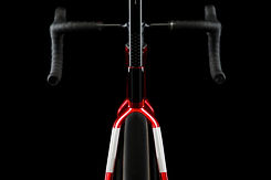 Filante-velvet-red-closeup-WilierStill21