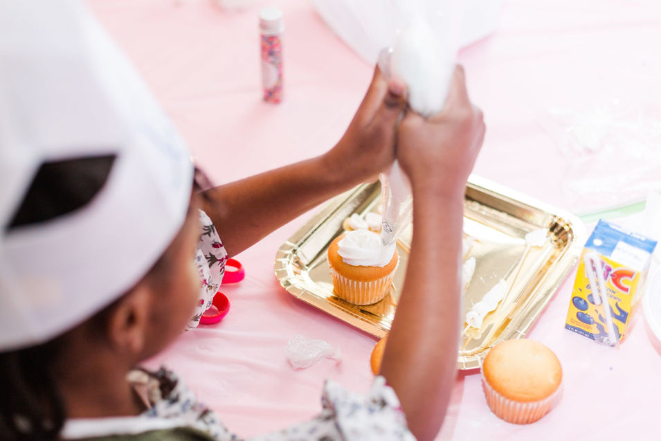 Cupcakes-At-Tiffanys-48-min.jpg